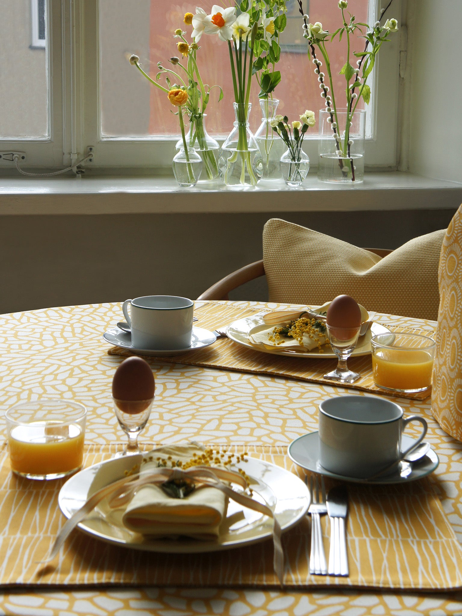 Fabric by the metre – Delta