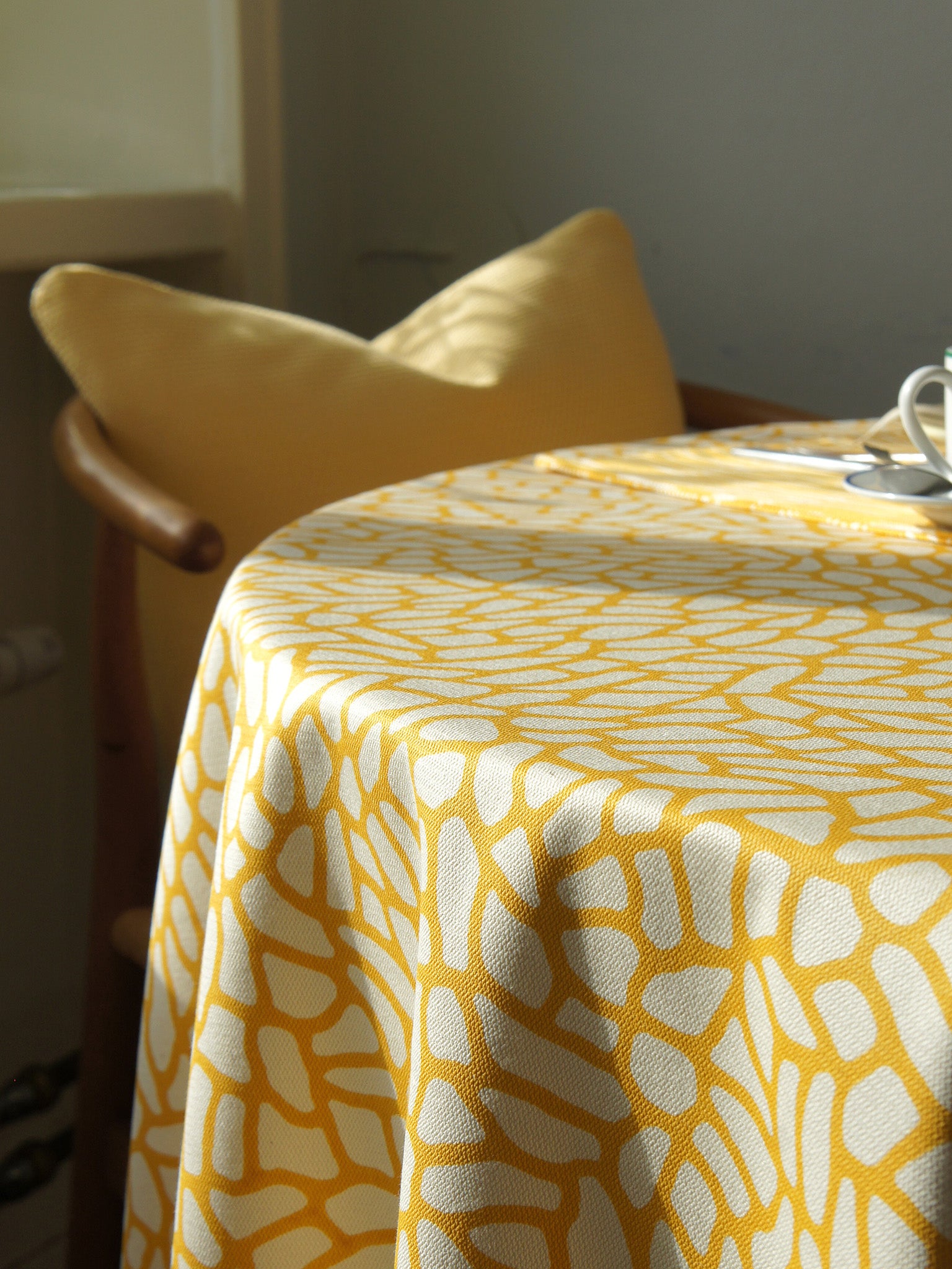 Fabric by the metre – Delta