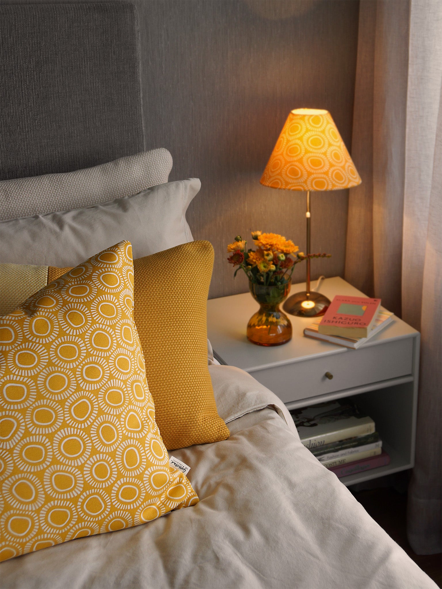 Cushion cover – Solar