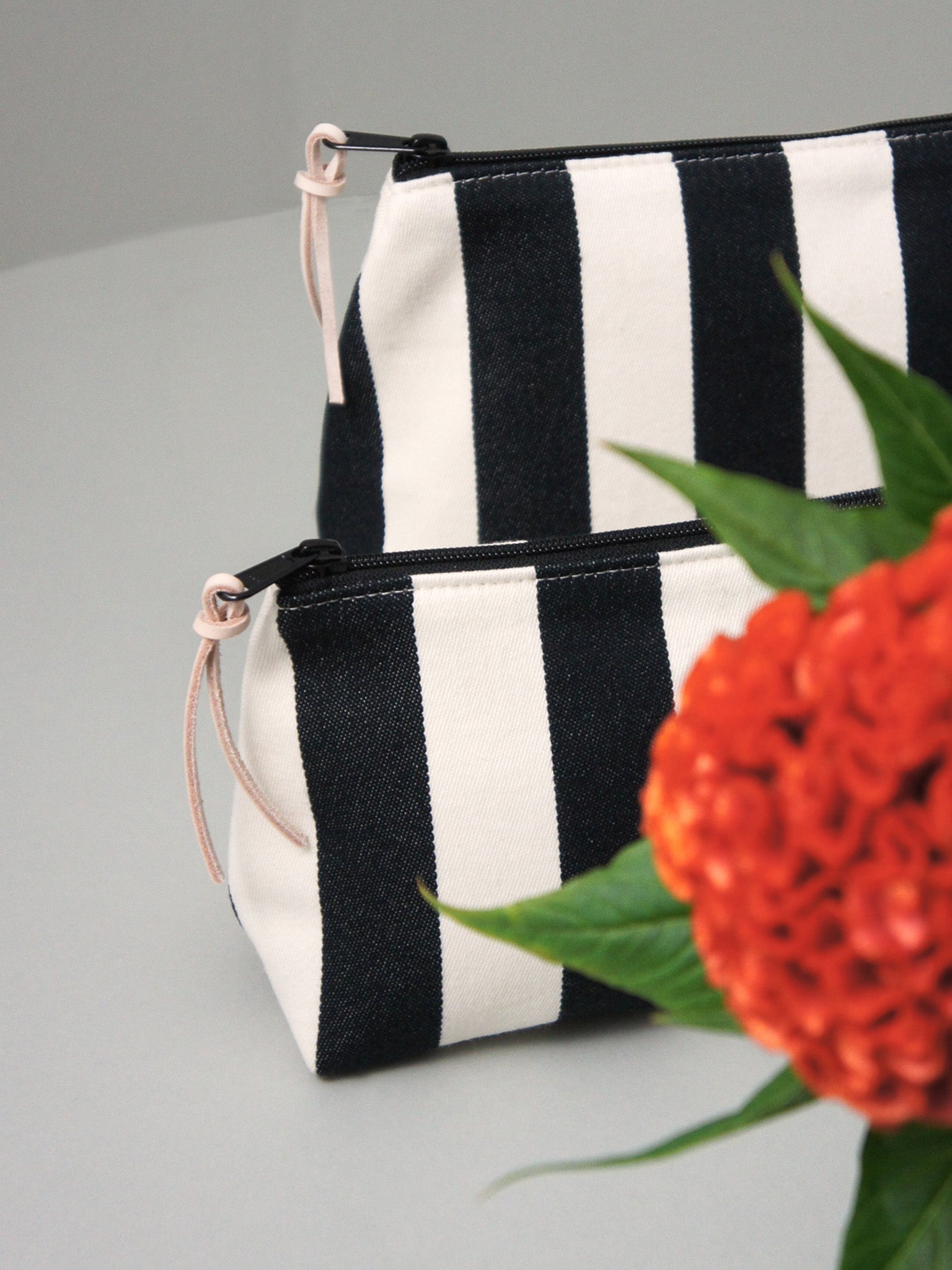 Wash bag M – Nora Rand