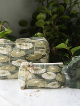 Wash bag XL – Lotus