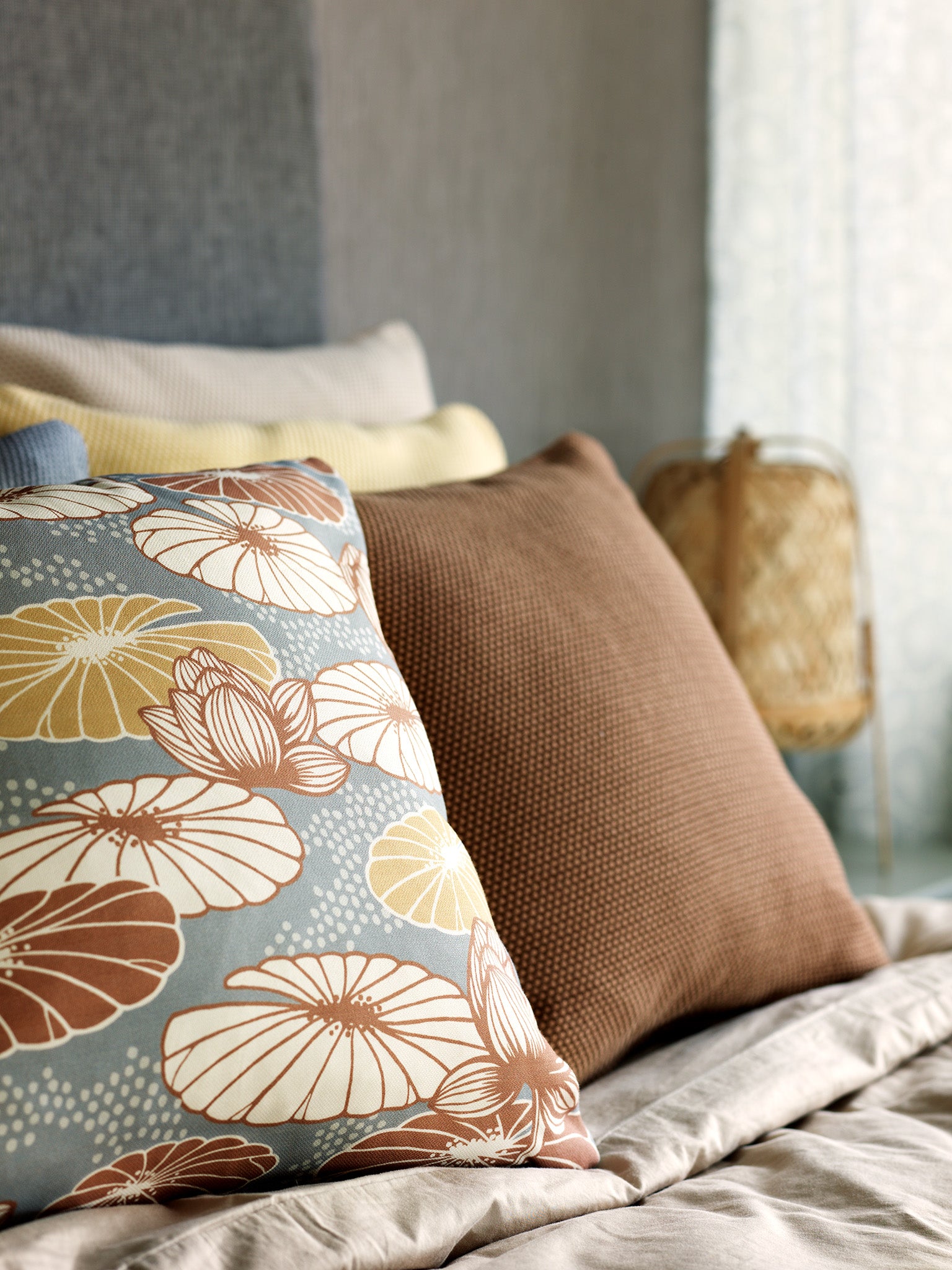 Cushion cover – Lotus