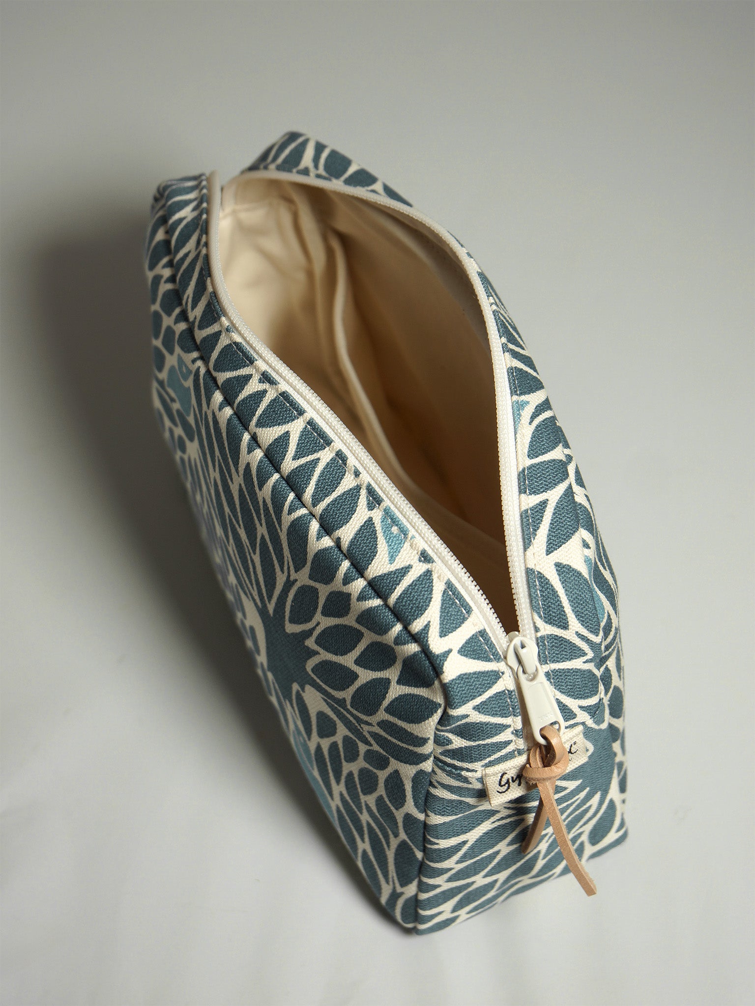 Wash bag L – Gömställe